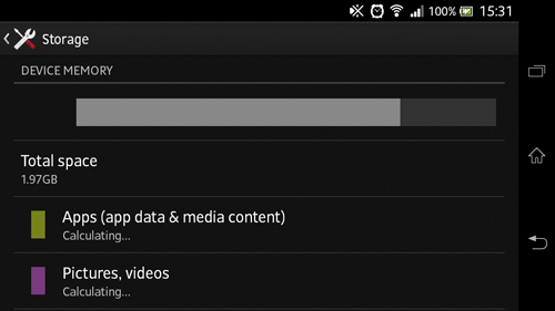khac-phuc-loi_insufficient_storage_available_tren-android2